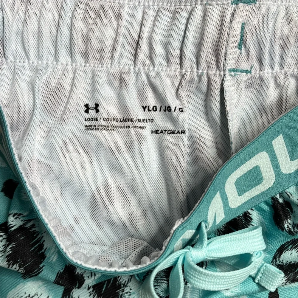 Under Armour girls under